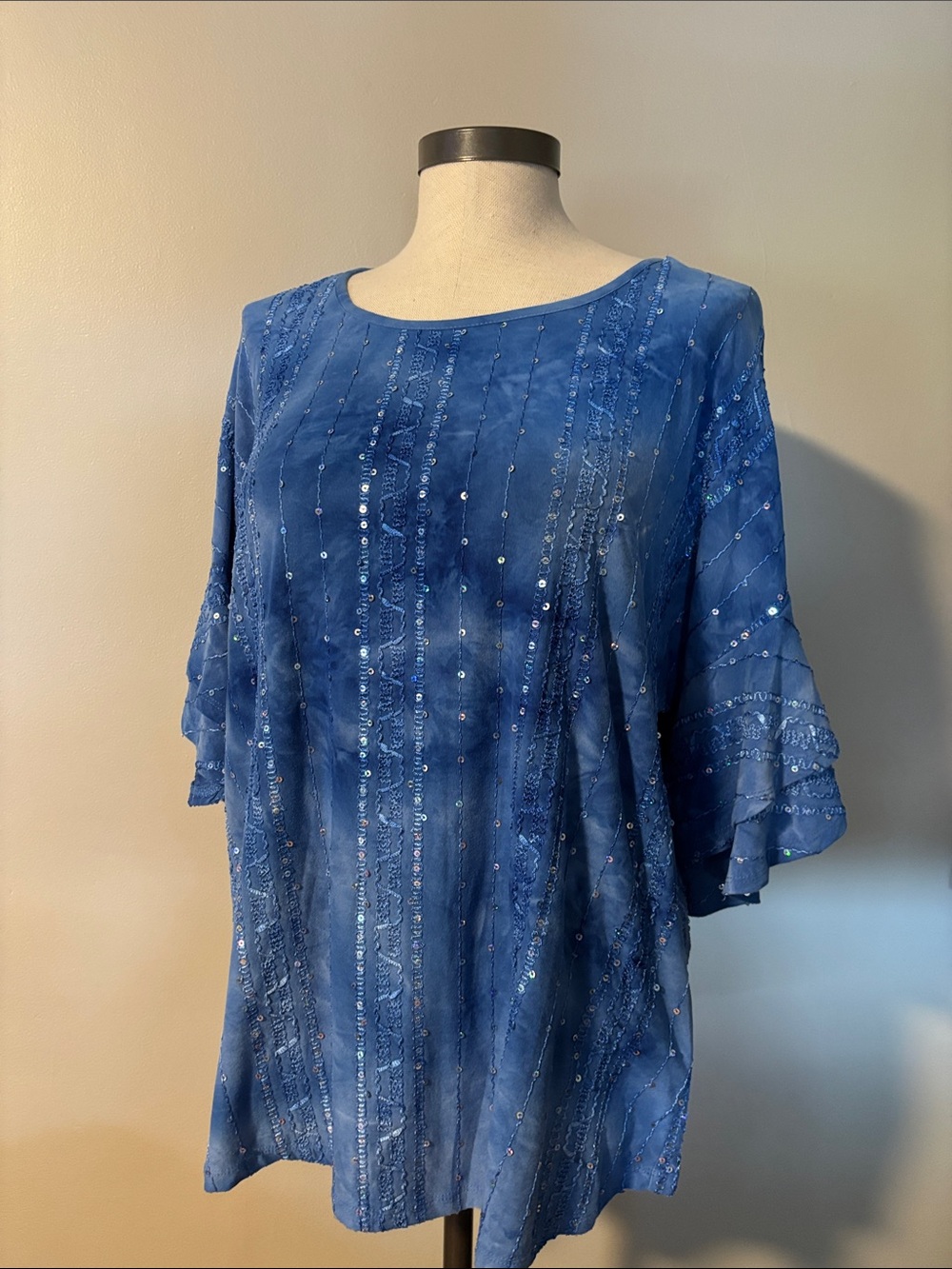Sami & Jo Blue Sequin Tunic Top